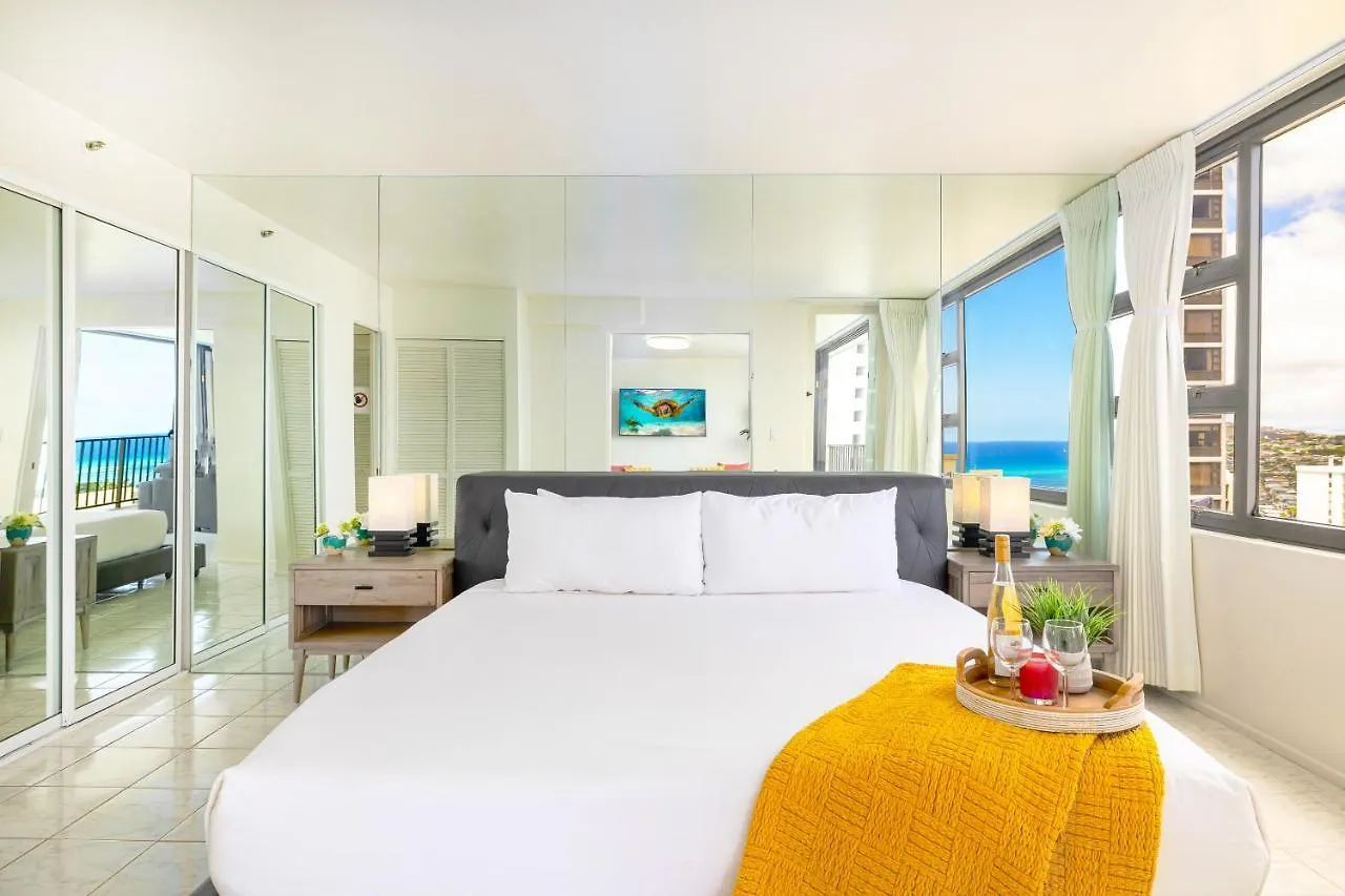 הונולולו Chic Condo Near Waikiki Beach - Free Parking!